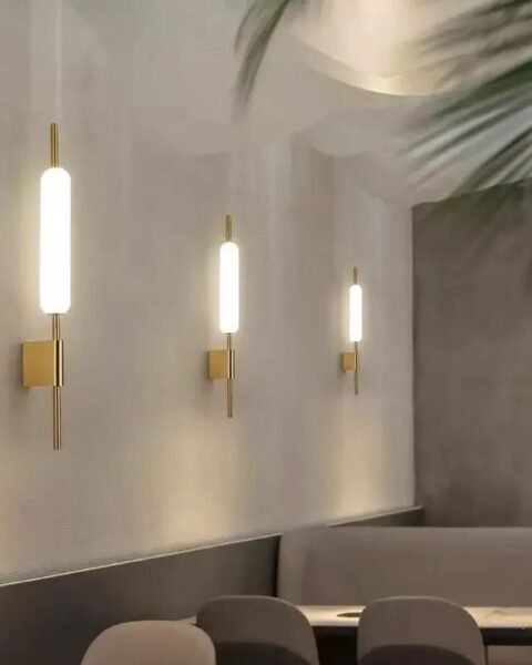 Typha fancy decorative wall light